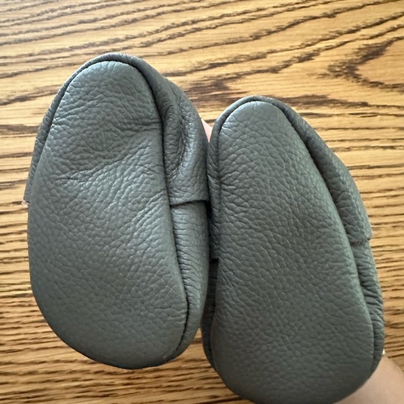 Birdrock Baby Leather Fringeless Moccasins - Slate - Picture 2 of 2